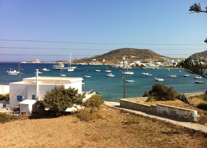 Arokaria Seafront * Pollonia