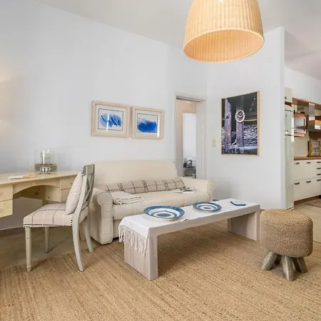 Arokaria Seafront * 폴로니아